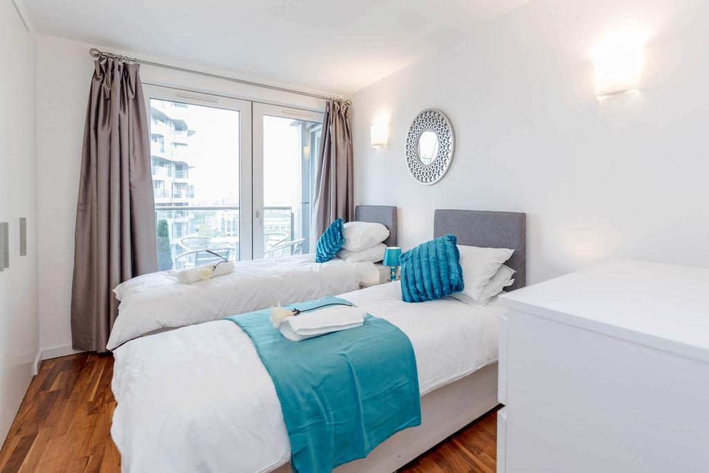 Excel Apartment For Business Travellers Лондон Экстерьер фото